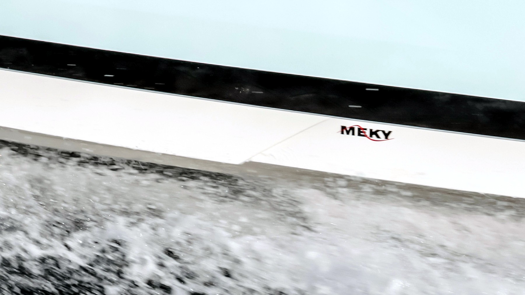 2016: MEKY iş birliğiyle geliştirilen Compass 190 serisi