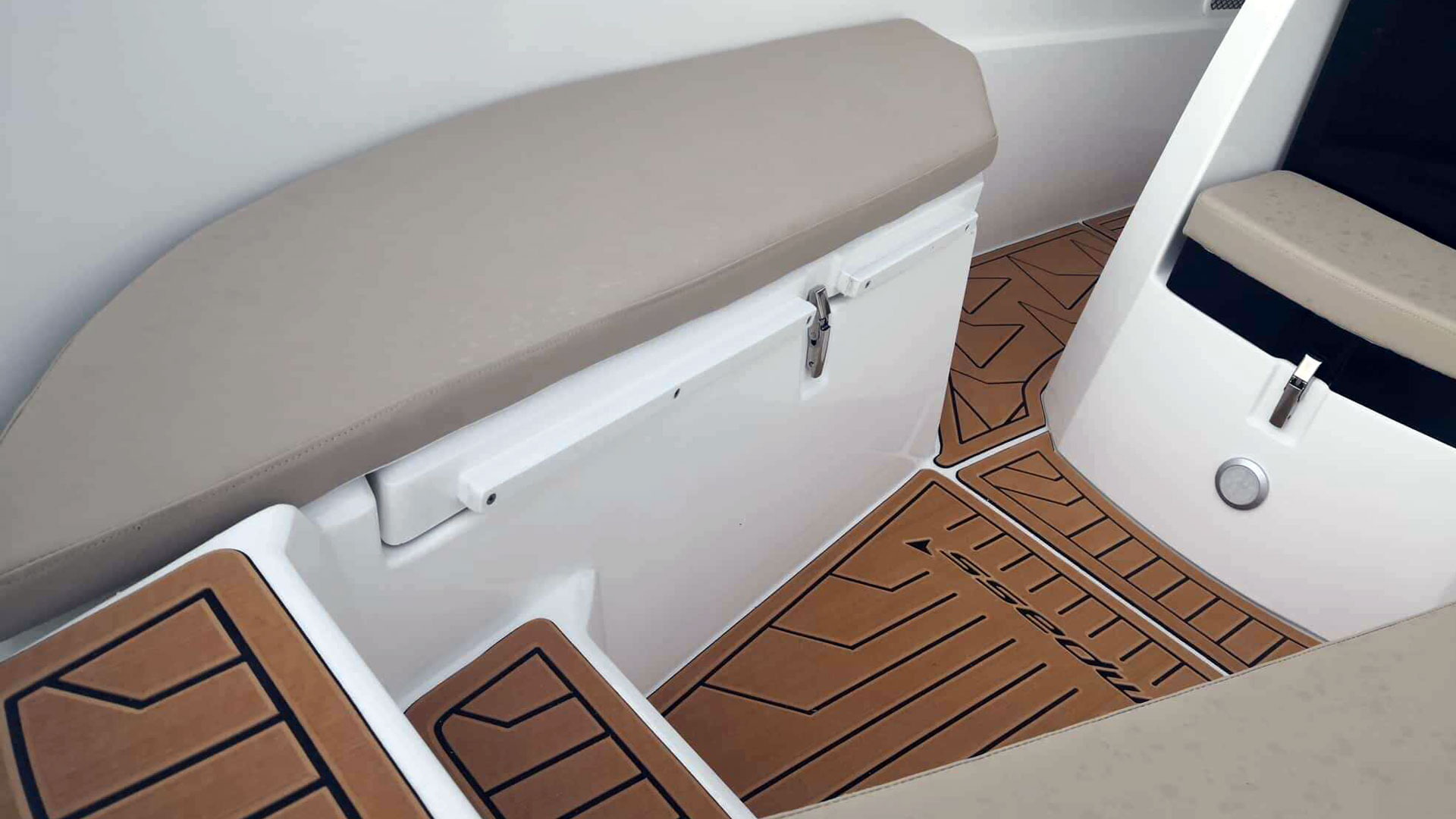 Compass 165CC yaşam tarzı küçük görseli 4